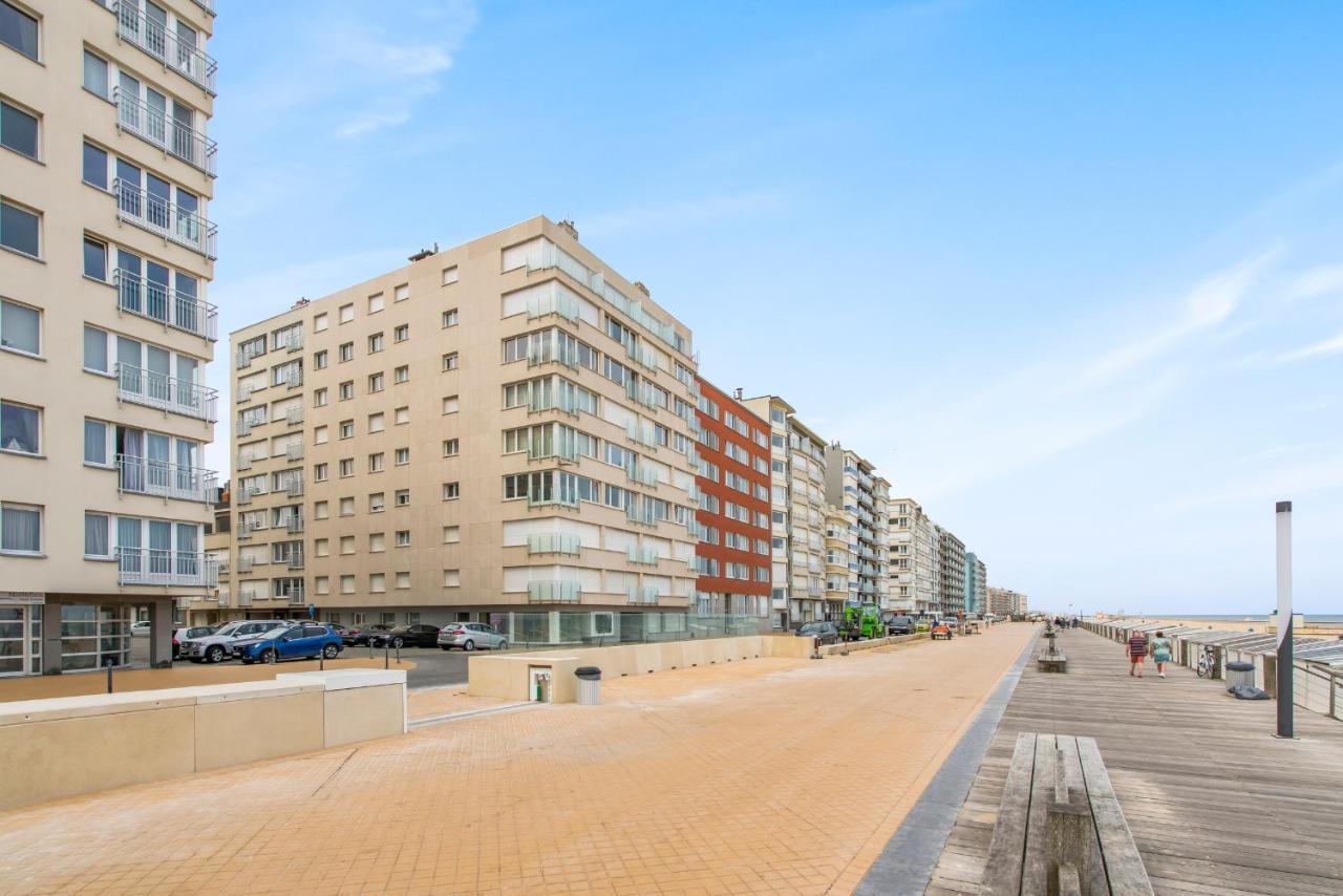Modern And Bright Seaside App W Seaview & Terrace Daire Oostende Dış mekan fotoğraf