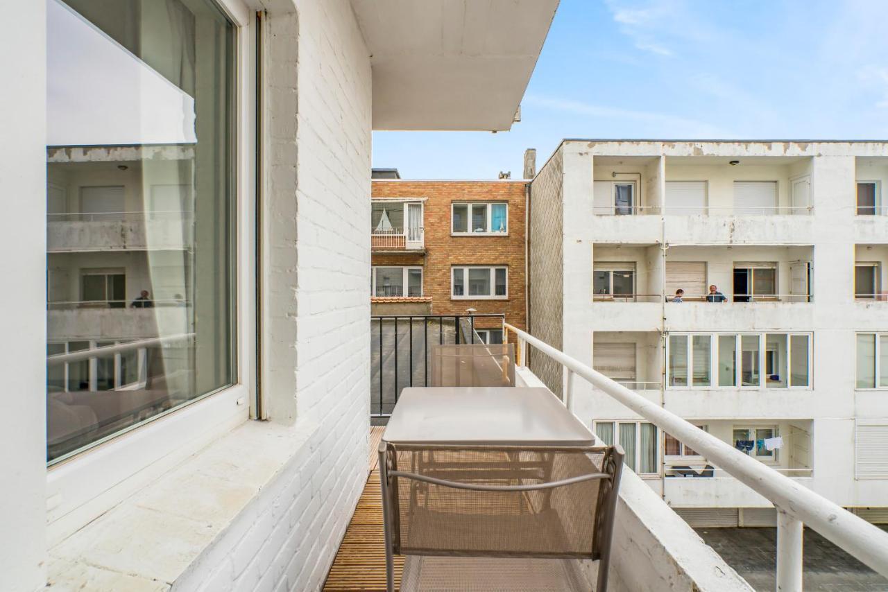 Modern And Bright Seaside App W Seaview & Terrace Daire Oostende Dış mekan fotoğraf